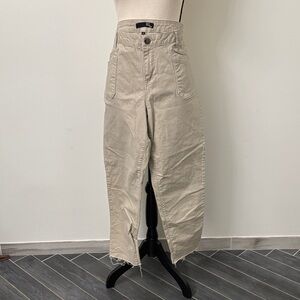 1822 Denim Women's Cargo Pants in Tan